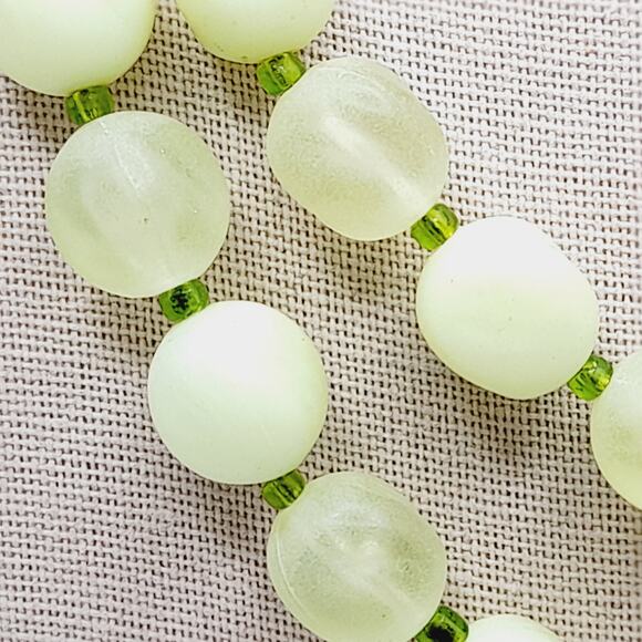 Vintage Austrian Green Lucite Two Strand Beaded Necklace 19” Signed - Picture 3 of 9